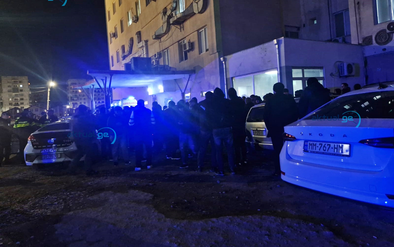 gurcustanda-toyda-azerbaycanlilar-arasinda-mubahise