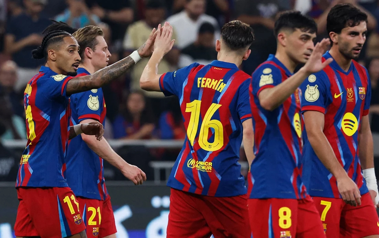 barselona-darmadaginla-finala-yukseldi