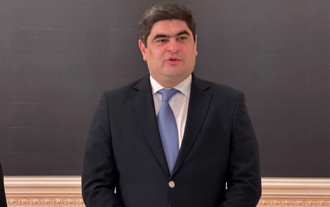 azerisigin-idare-reisi-isden-cixarildi