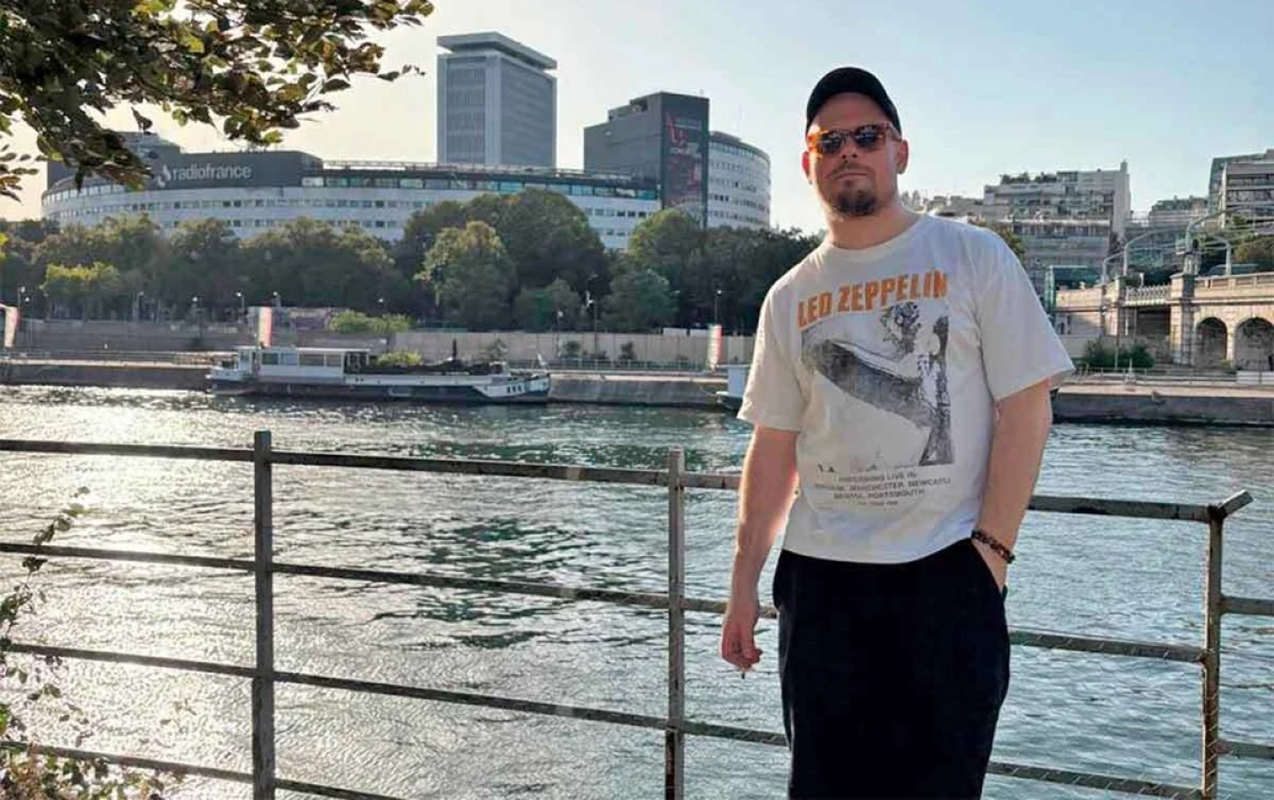 rusiyali-jurnalist-parisdeki-evinde-olu-tapildi