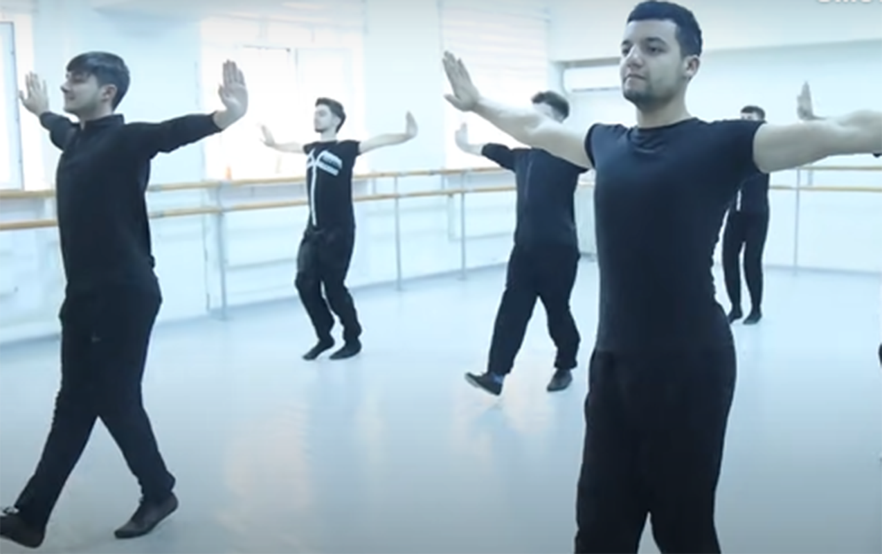 qabiliyyet-imtahanlarina-hazirlasan-abituriyentlerin-nezerine