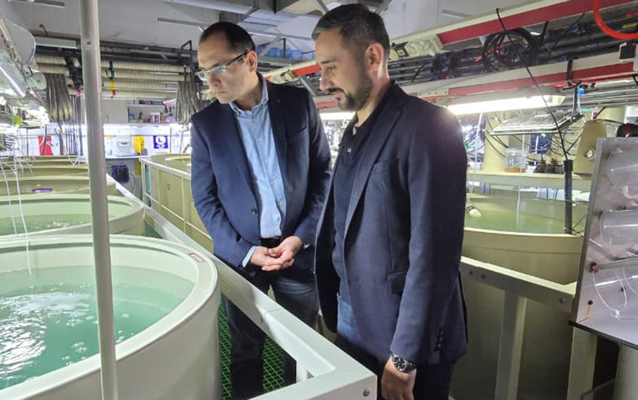 nazir-israilde-iki-merkezin-fealiyyeti-ile-tanis-oldu