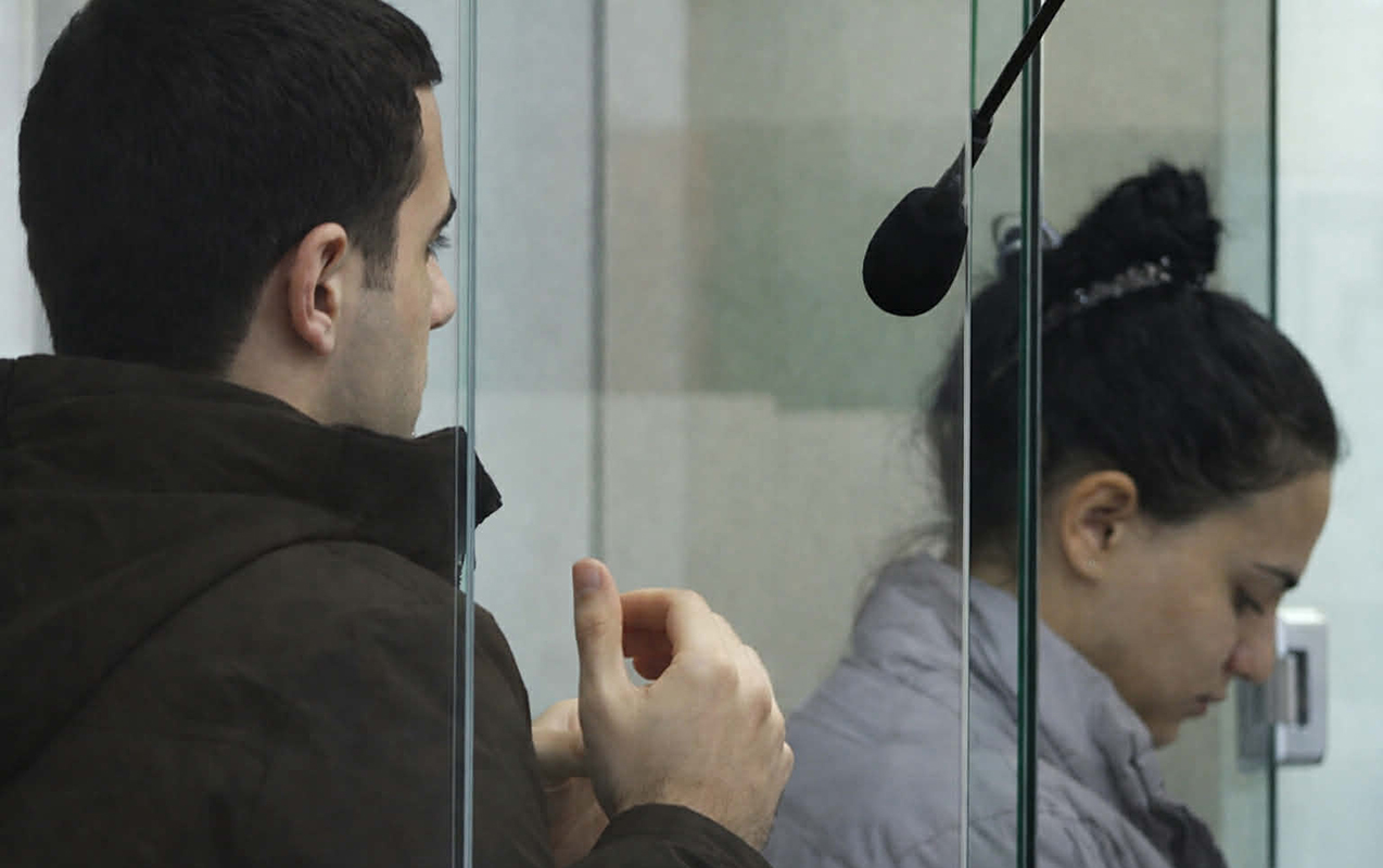 sevgilisi-ile-birge-erinin-qetlinde-ittiham-edilir