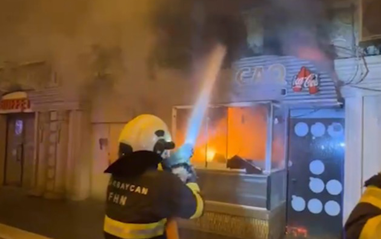 bakinin-merkezinde-donerxana-yandi