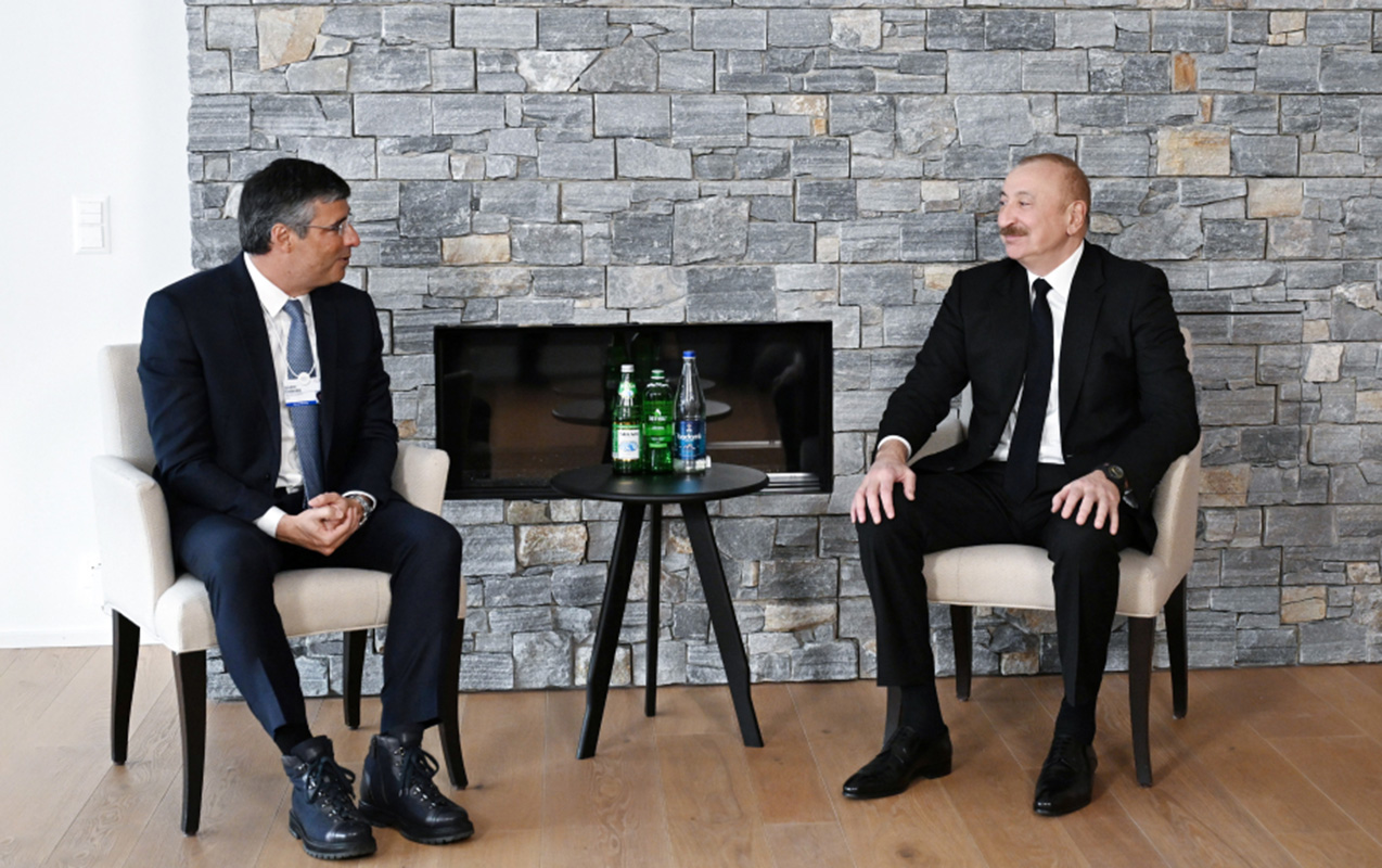 prezident-davosda-gorus-kecirdi