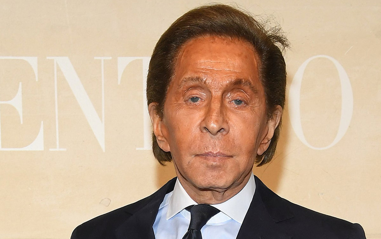 moda-efsanesi-valentino-qaravani-vefat-etdi