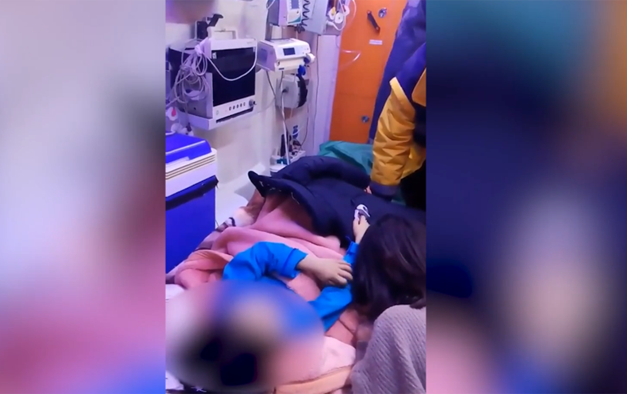 xeste-usagin-tecili-yardim-masinindan-dusurulmesi-ile-bagli-aciqlama