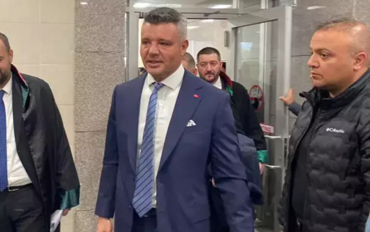 sadettin-saran-mehkemede-ayliq-gelirini-aciqladi