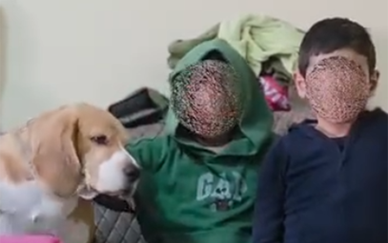 bakida-ana-iki-usagini-gozellik-salonunda-qoyub-getdi