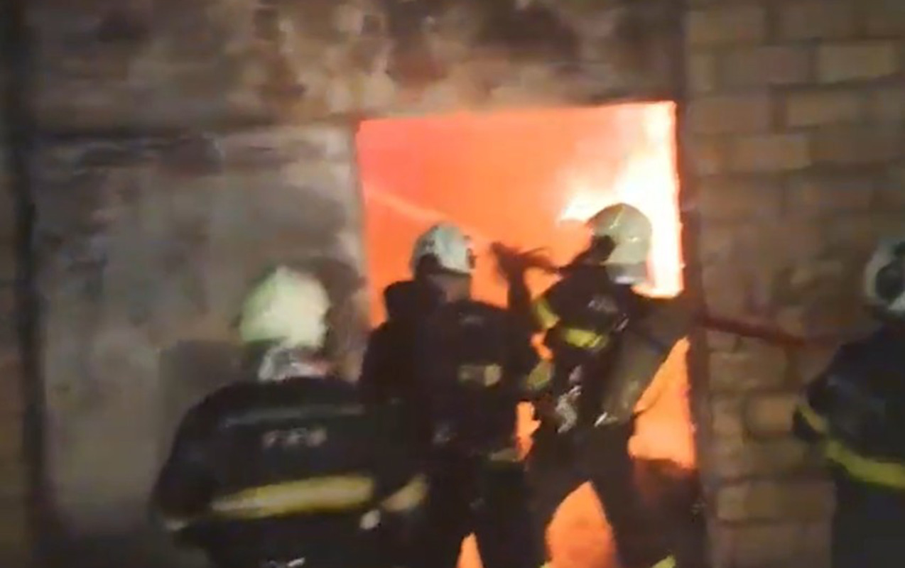 xirdalanda-anbarda-yangin