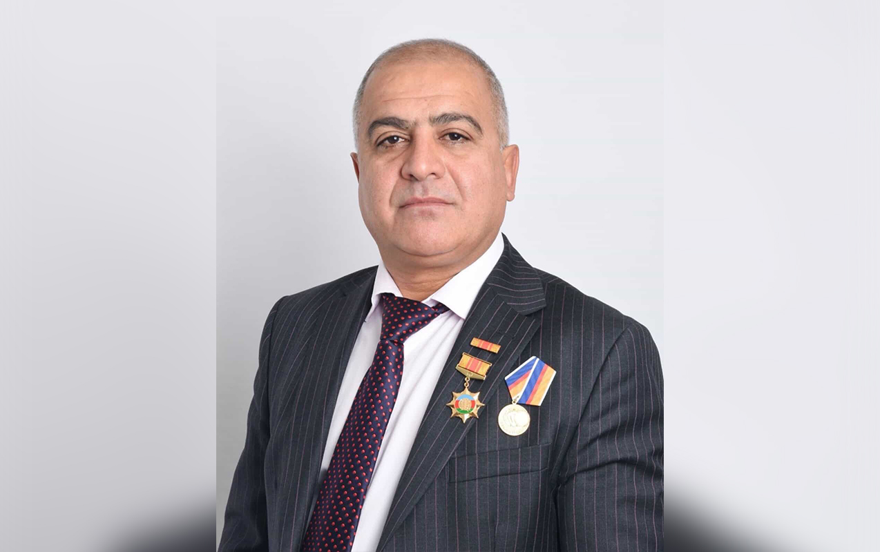 tarqovudaki-hotelde-olen-sexsin