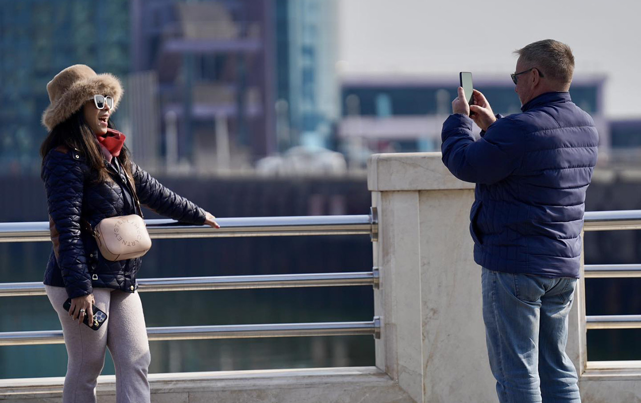 baki-bulvarinin-her-kadrinda-bir-hekaye