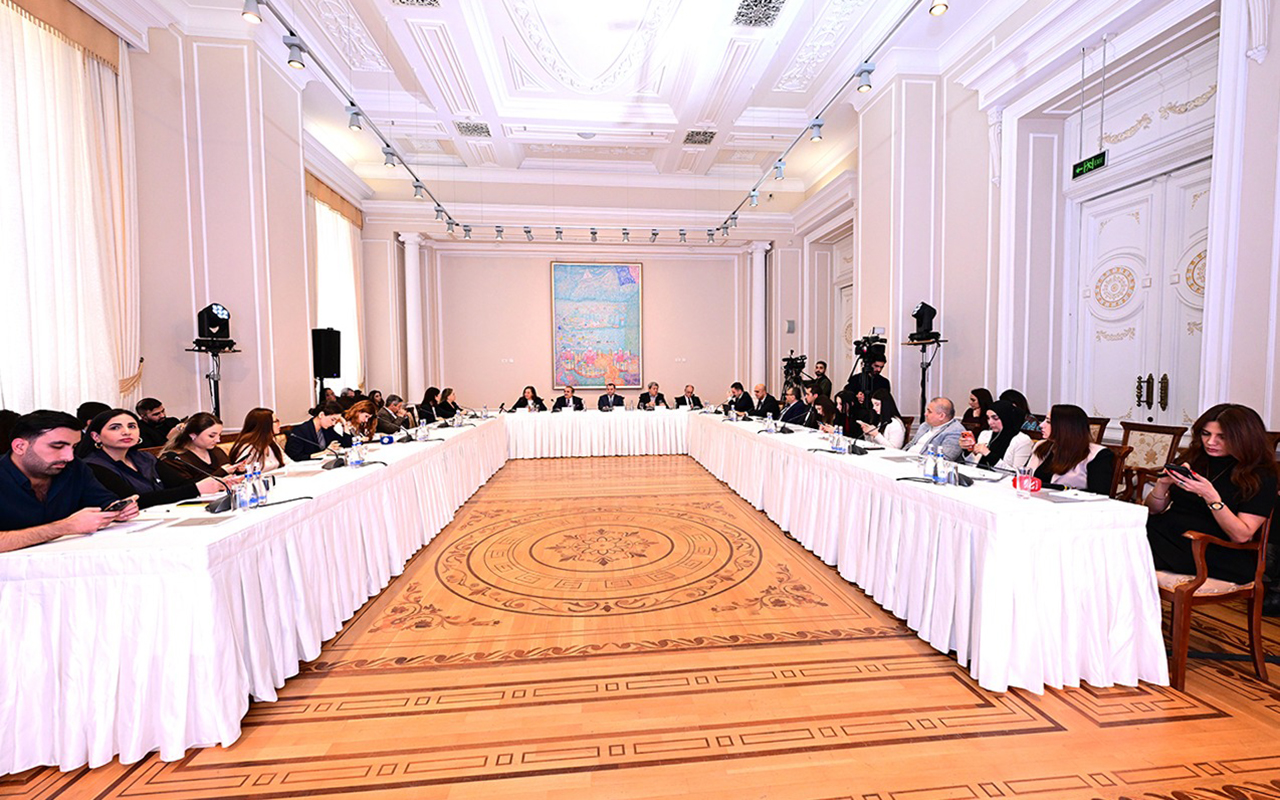 azerbaycan-medeniyyeti-2040-sessiyasi-kecirilir