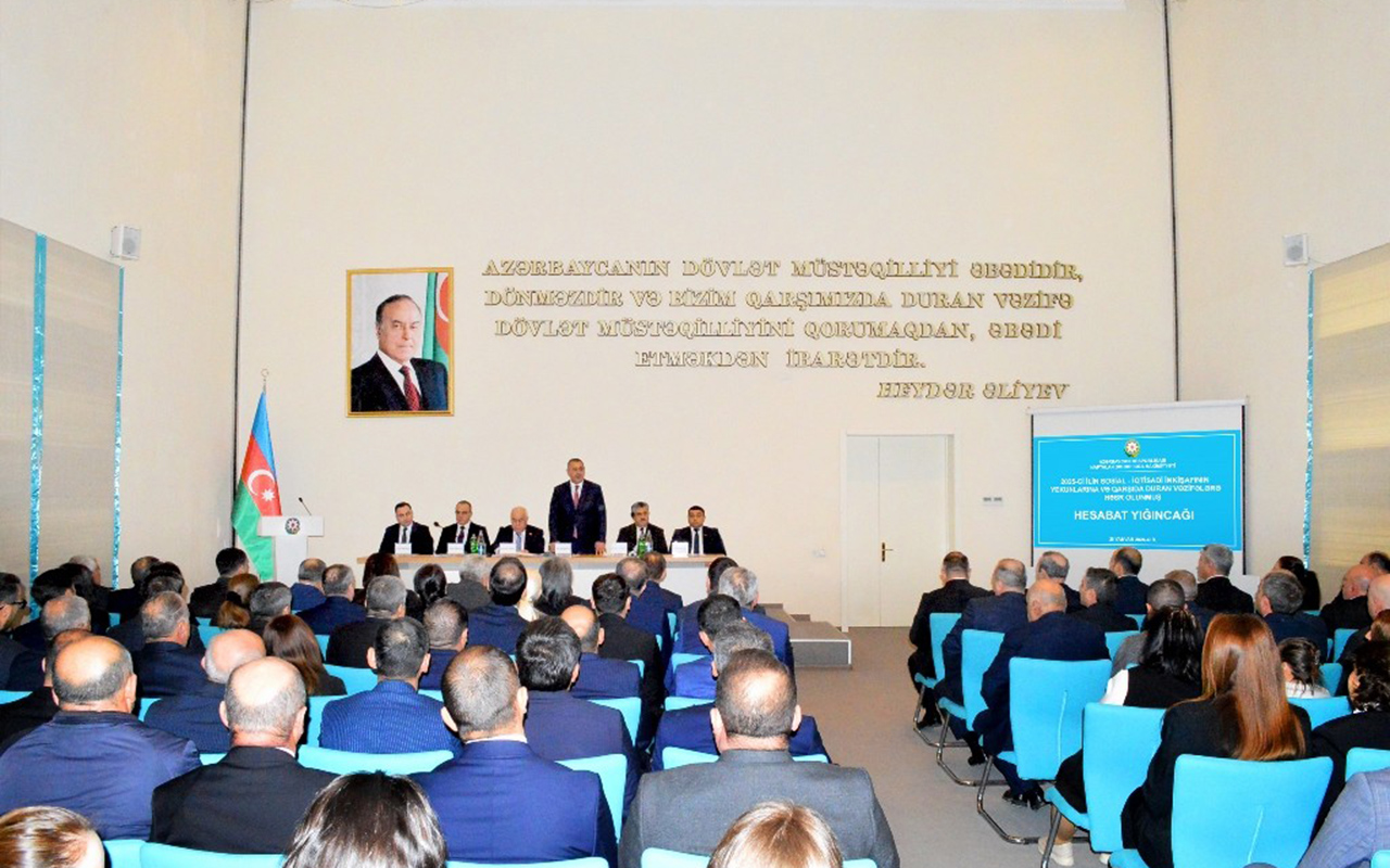 naftalanda-oten-ilin-yekunlari-muzakire-olundu