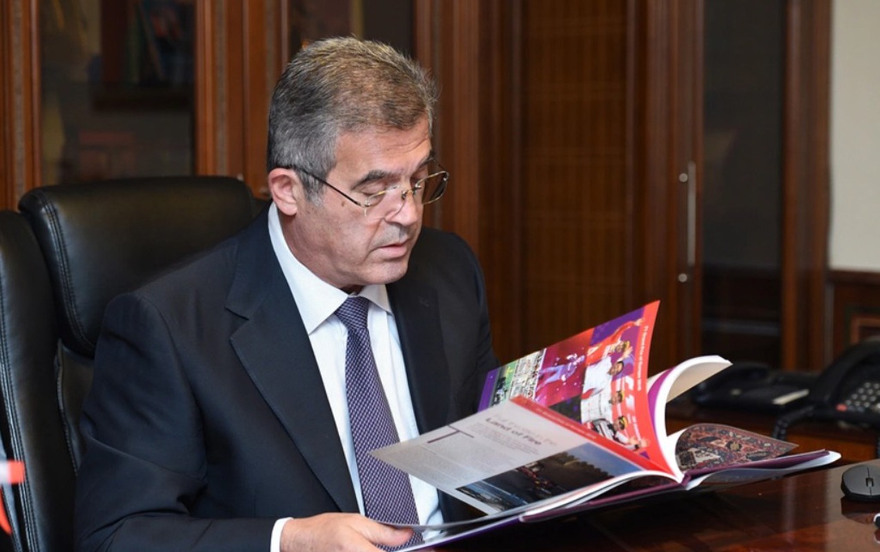 suleyman-mikayilov-adi-cekilmesin-deye-tapsiriq-verib-komek-ved-edibmis