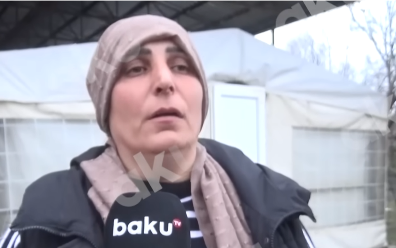 “Çörək almağa gedəndə balalarımı mülk üstündə baltaladı...”