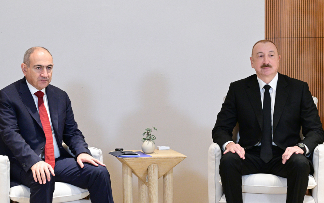 eliyevle-pasinyanin-genis-terkibde-gorusu-kecirilir