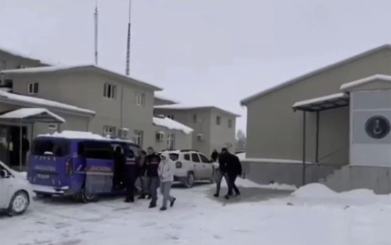 turkiyede-kiberdeleduzluga-gore-90-nefer-saxlanildi