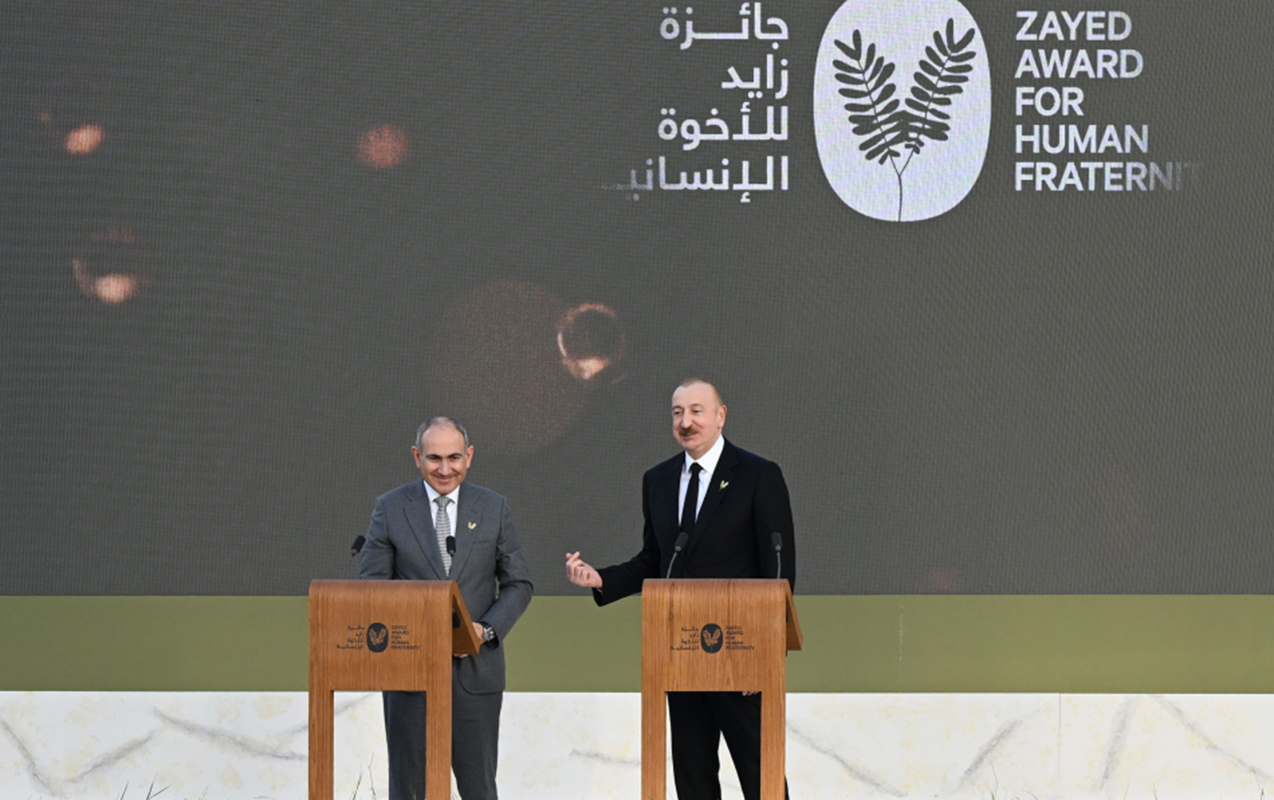 Prezident Paşinyanla zarafatlaşdı