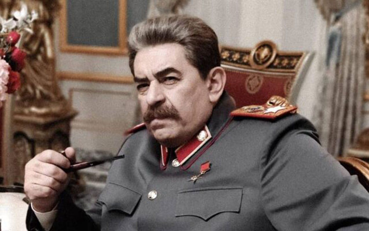 stalin-vefat-etdi