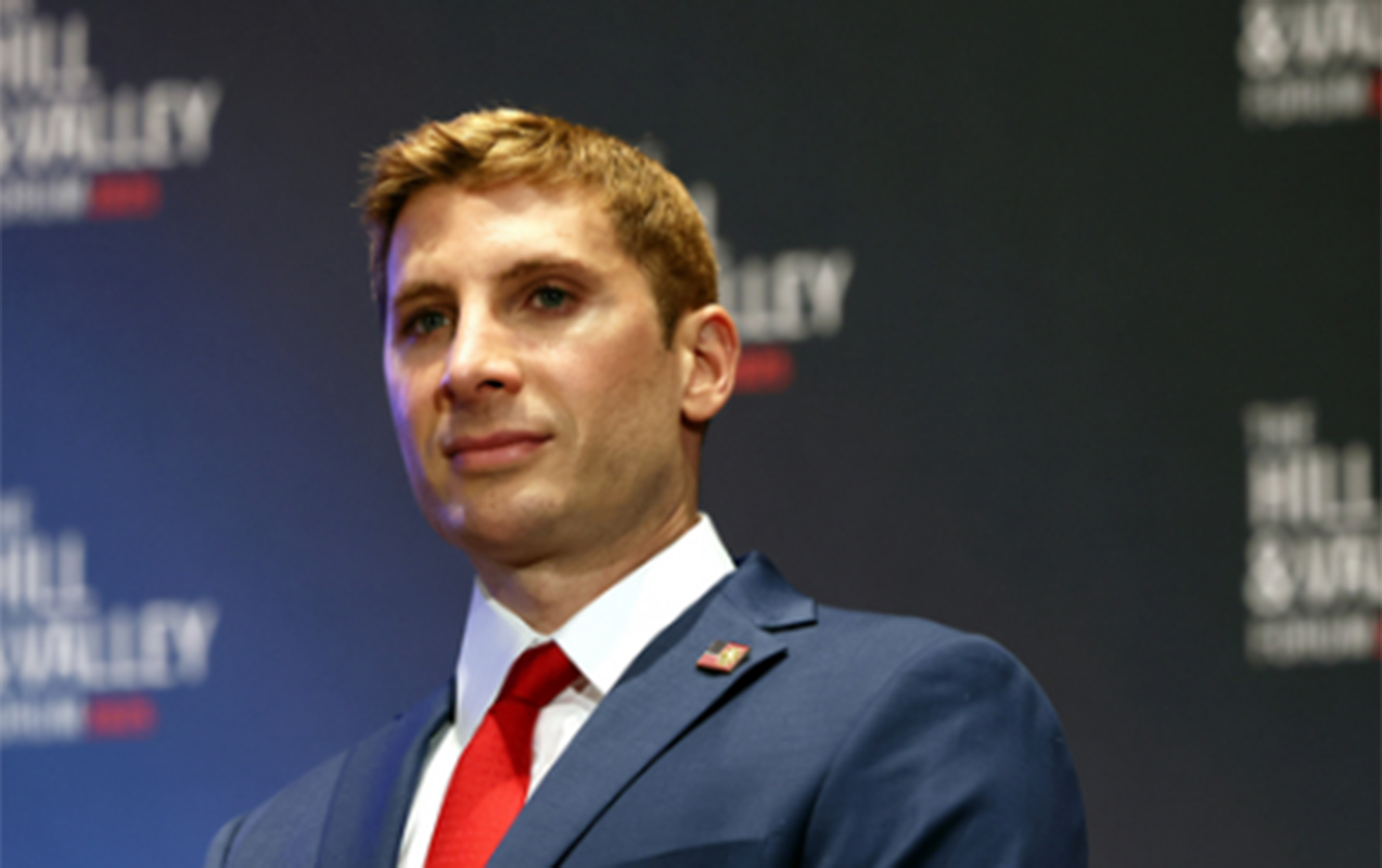 azerbaycana-seferi-zamani-vensi-o-musayiet-edecek