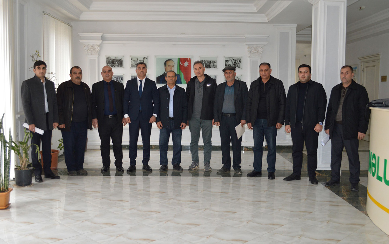 azersun-holdinqden-fermerler-ucun-maariflendirici-gorusler