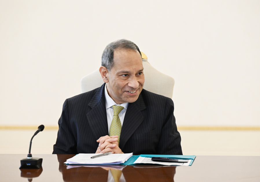 Prezident bu şirkətlərin rəhbərlərini qəbul etdi - Fotolar