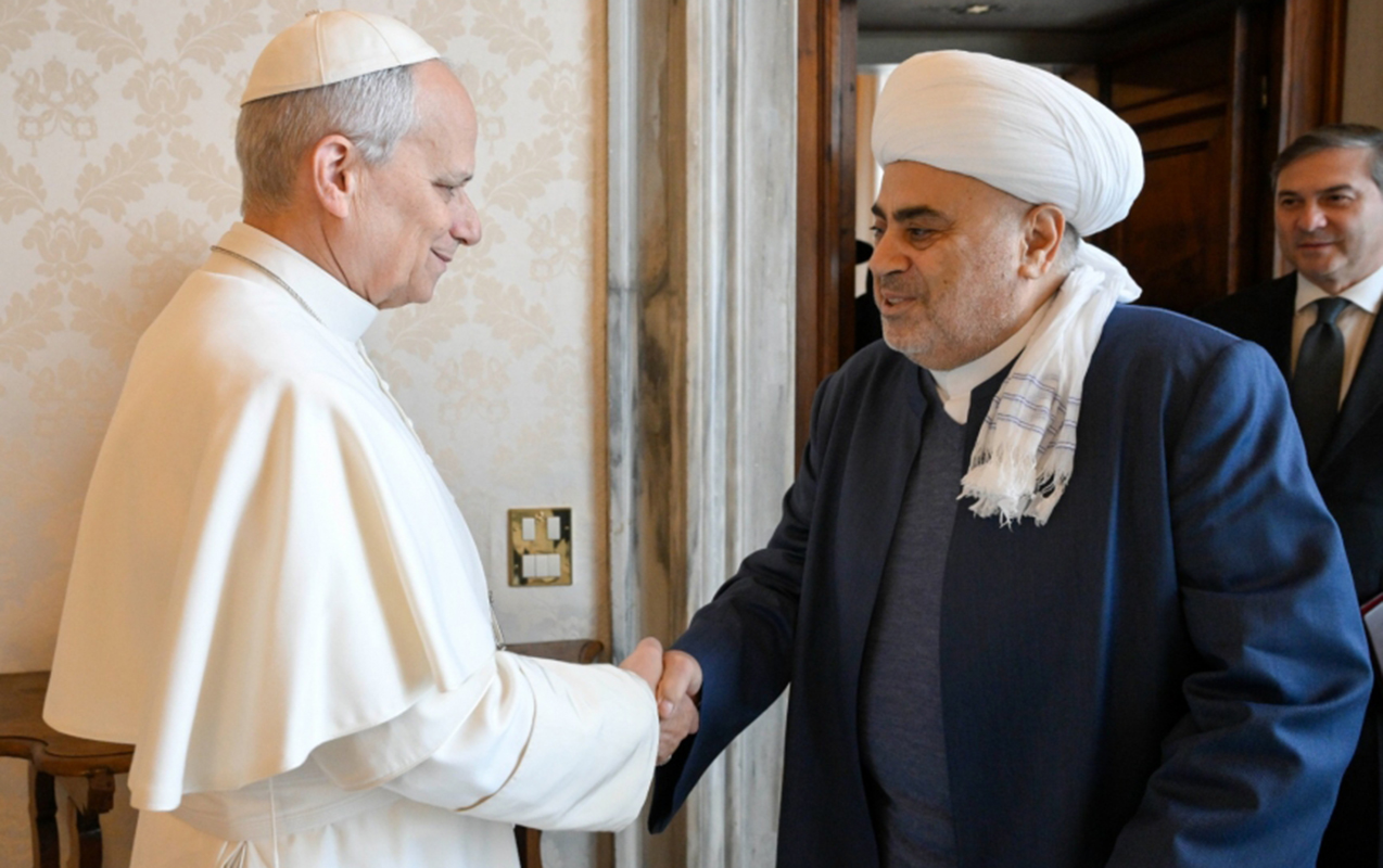 allahsukur-pasazade-roma-papasi-ile-gorusdu