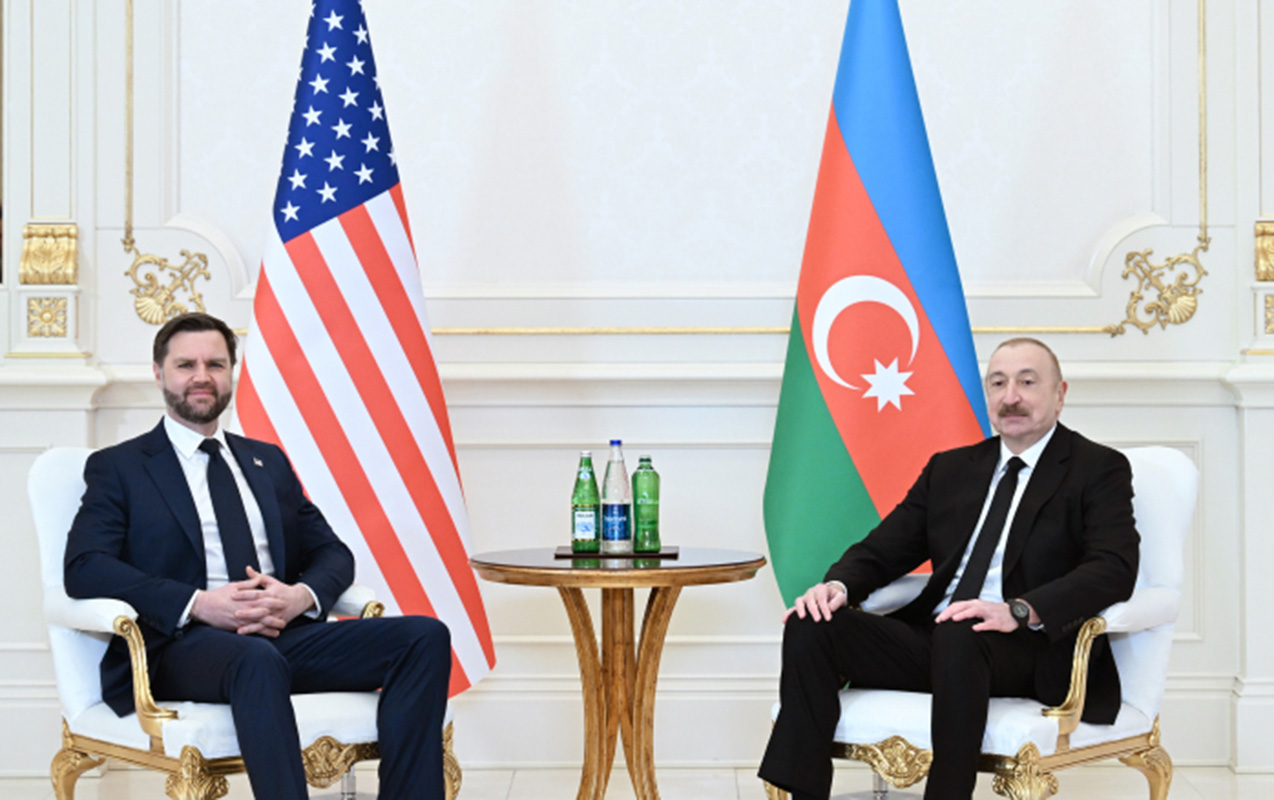 ilham-eliyevle-vensin-genis-terkibli-gorusu-basladi