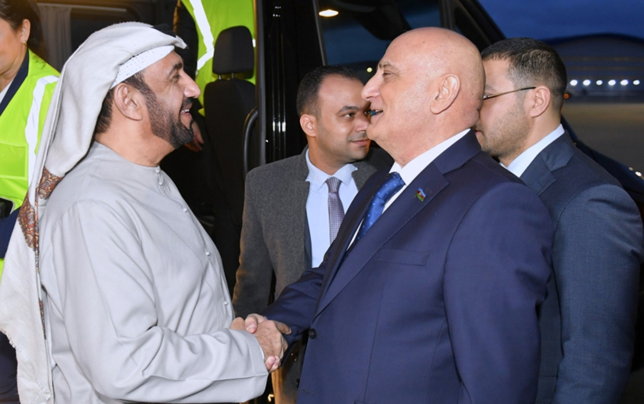 ereb-parlamentinin-prezidenti-azerbaycana-gelib