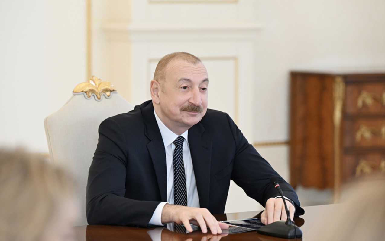 ilham-eliyev-abs-den-istediyi-her-seyi-aldi-evezinde-hec-ne-vermedi