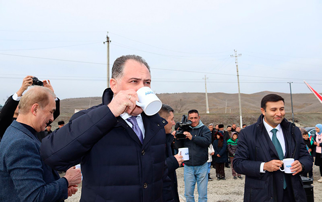 adsea-daha-bir-kendi-icmeli-su-ile-temin-edib