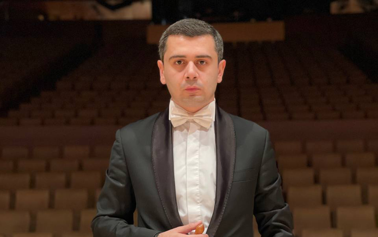 azerbaycan-dovlet-mahni-ve-reqs-ansamblinda-yeni