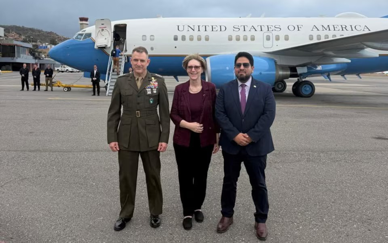 abs-den-venesuelaya-gozlenilmez-sefer