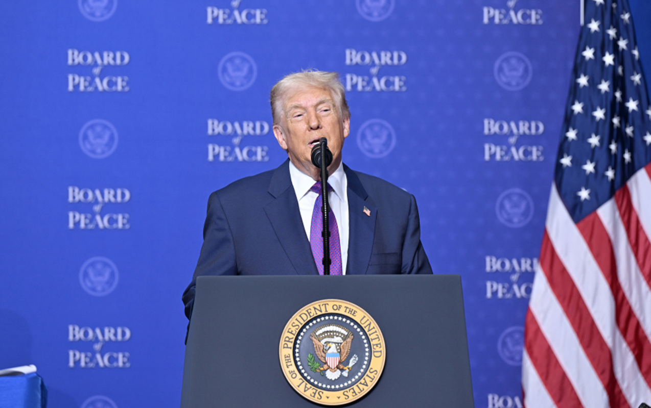 tramp-sulh-surasinin-yekun-qetnamesini-imzalayib