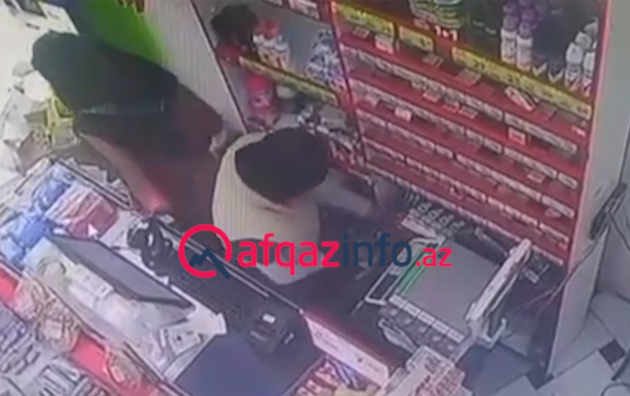 Bakıda qaraçı qadınlar hicab bağlayıb marketi taladı