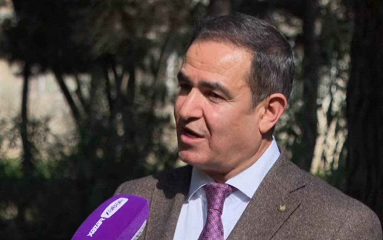 7-professor-elmi-suradan-niye-uzaqlasdirilib