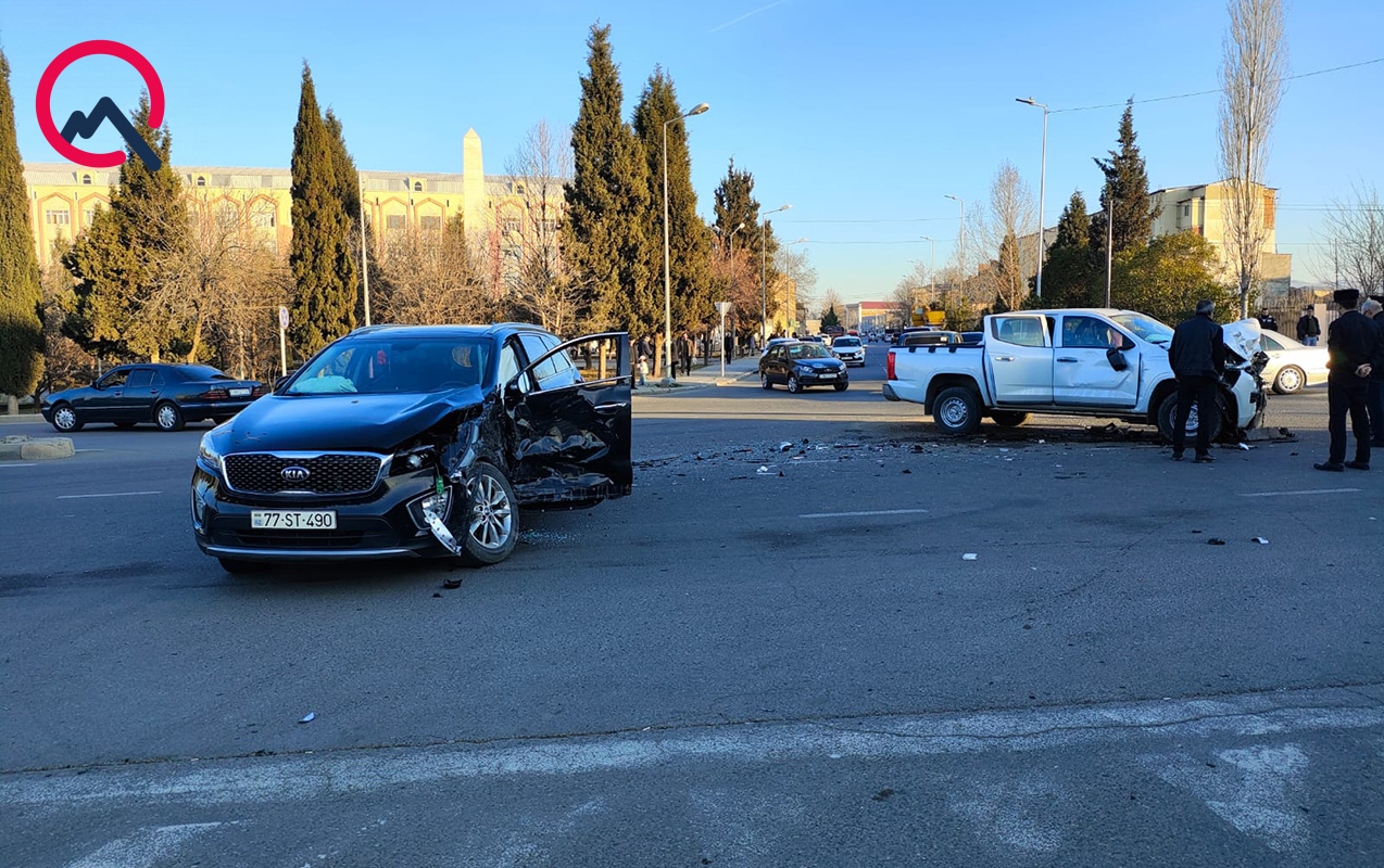 gencede-kia-mitsubishi-ile-toqqusdu