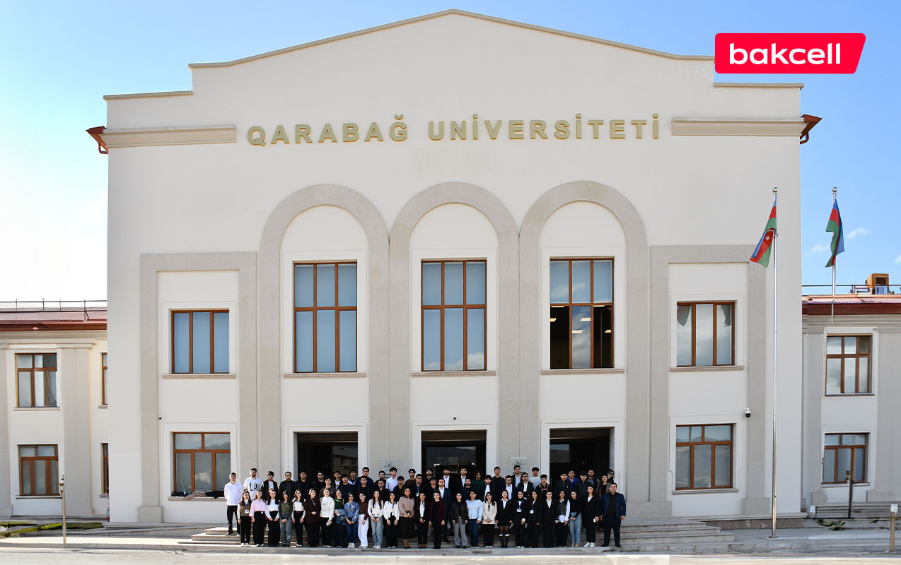 bakcell-ve-gencler-fondu-qarabag-universitetinde-telebelerle-gorus-kecirib