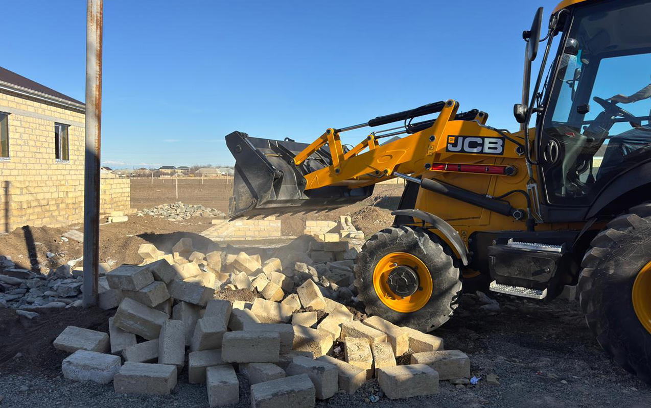 goygolun-uctepe-kendinde-qanunsuz-tikili-sokuldu