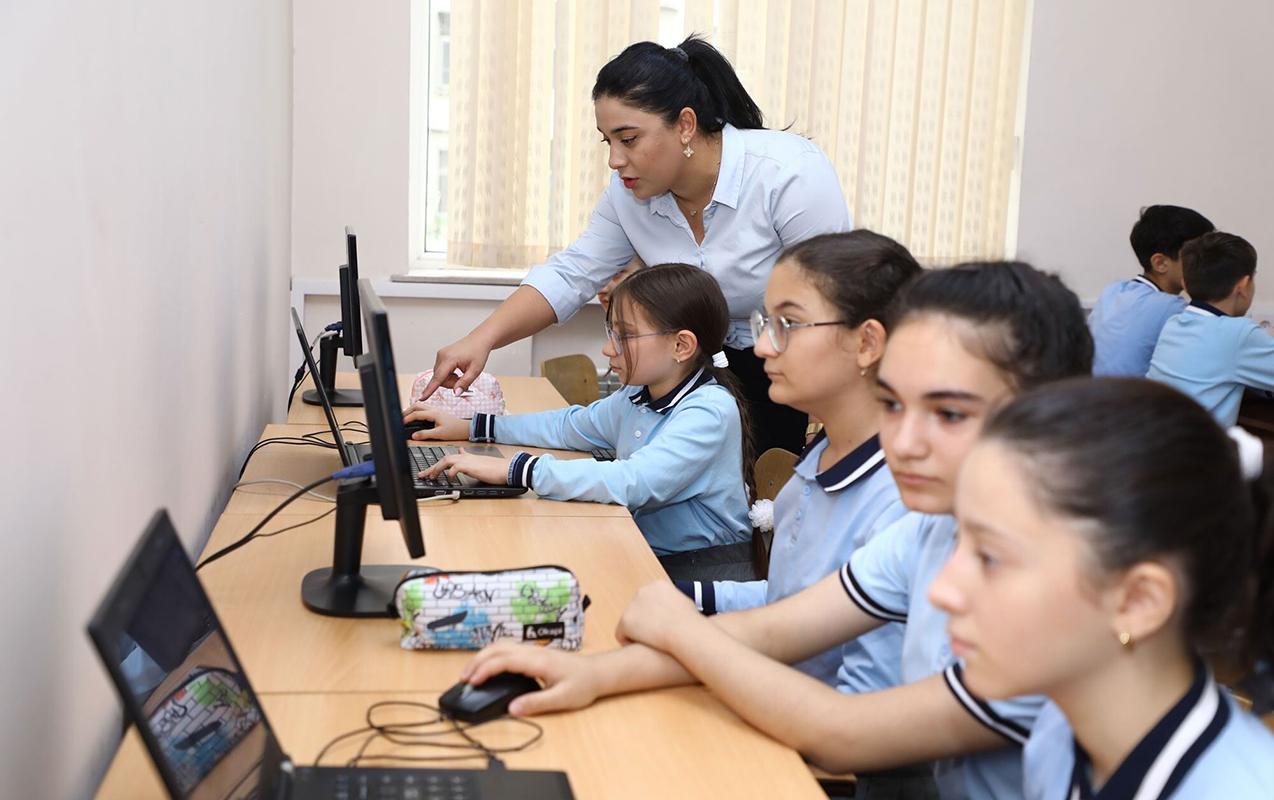 internete-cixisi-olan-sagirdlerin-sayi-aciqlandi