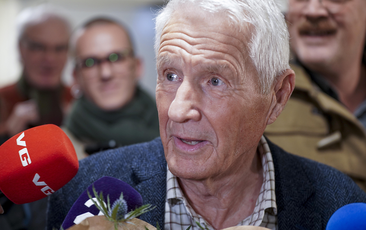 epsteyn-isine-gore-intihara-cehd-etdi