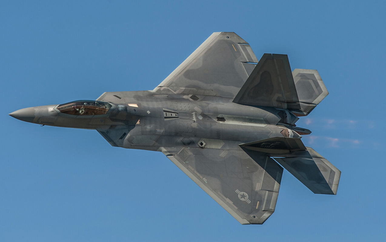 abs-israile-qirici-teyyareler-yerlesdirir