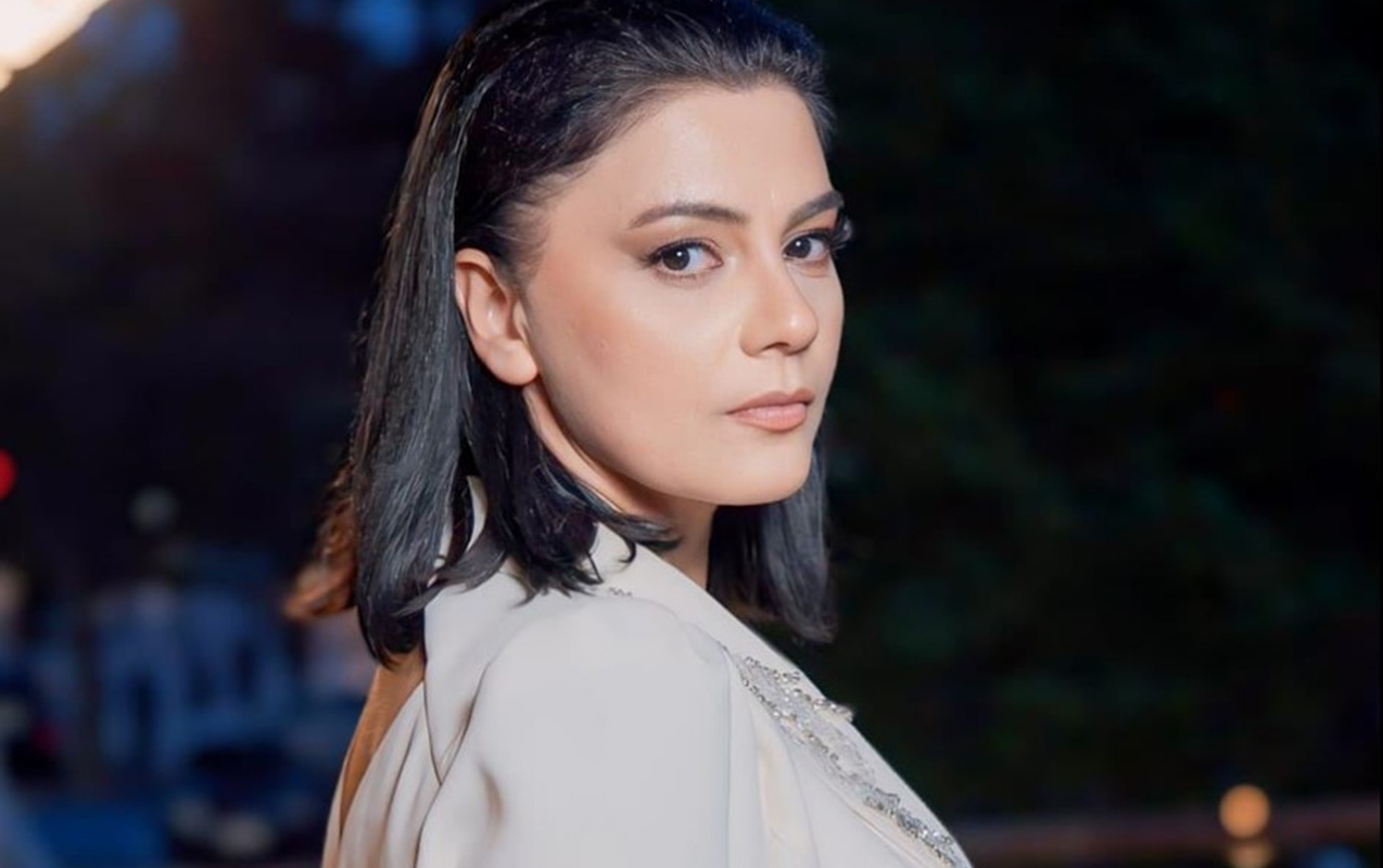 rusiyada-dayimgilin-evine-daxil-olub-hamini-doyubler-menzili-dagidiblar