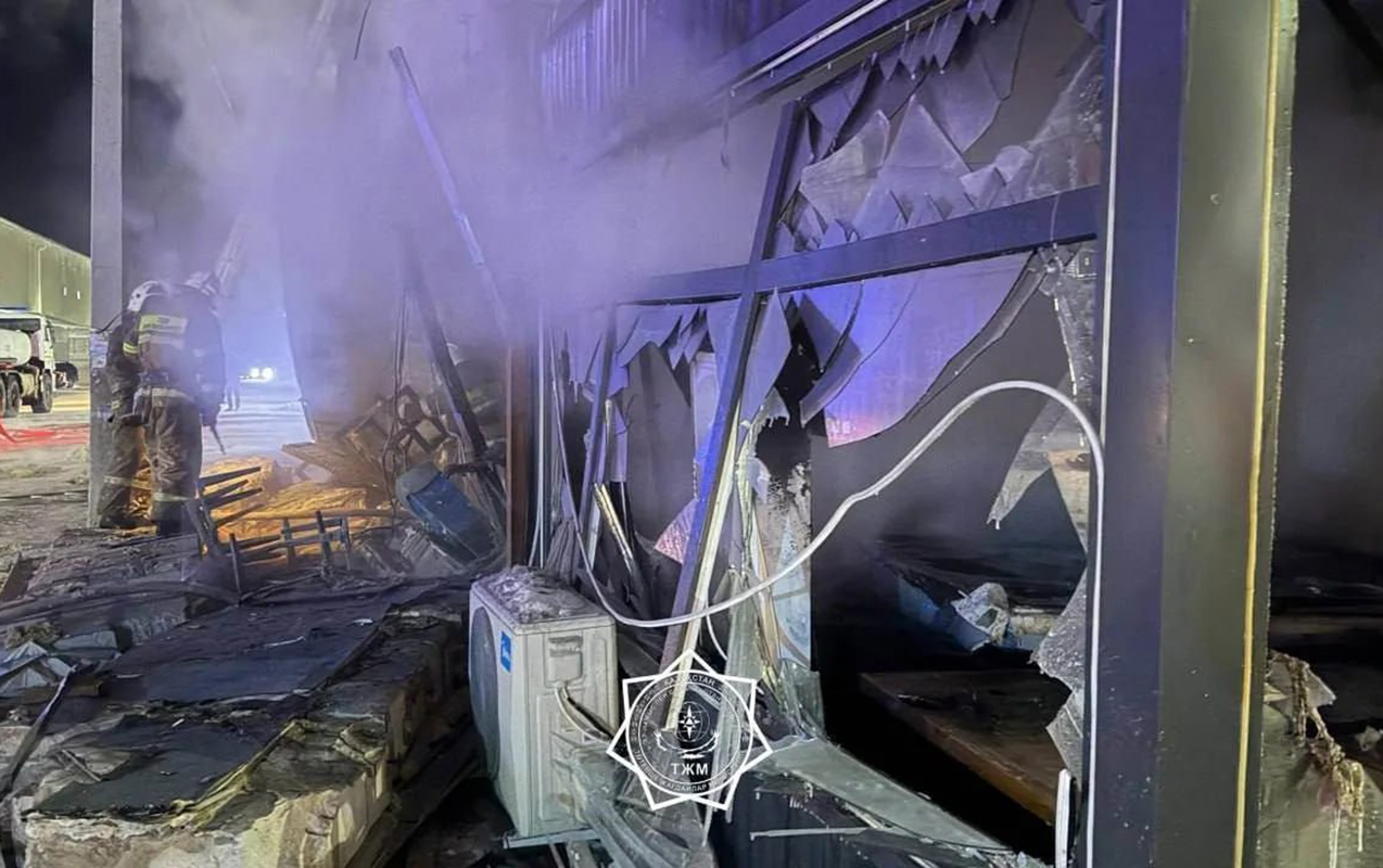 qazaxistanda-plov-merkezinde-partlayis