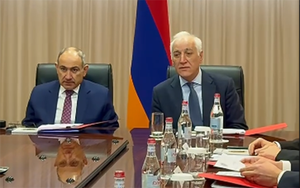 pasinyan-tehlukesizlik-surasinin-iclasini-kecirdi