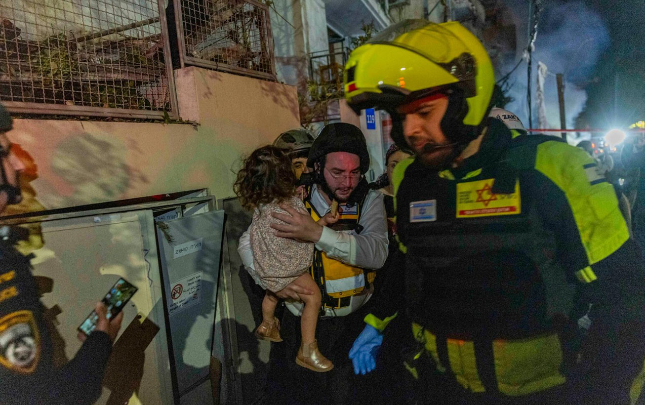 iran-tel-evivi-ballistik-raketlerle-vurdu