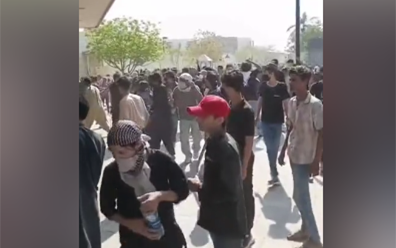 pakistanda-abs-konsullugu-qarsisinda-etirazlar-olub