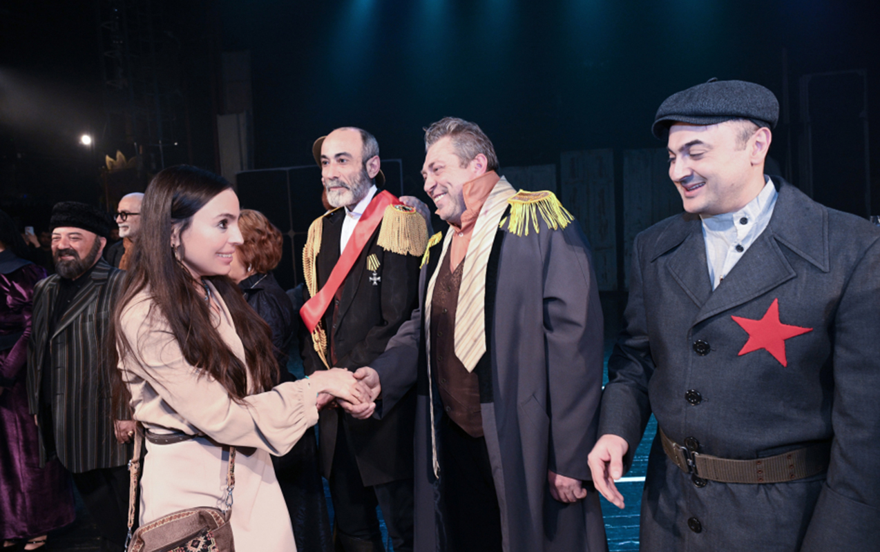 leyla-eliyeva-tamasada