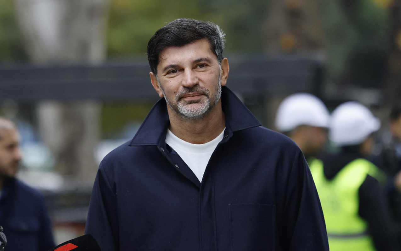 ad-gununu-qeyd-etmek-ucun-ebu-dabiye-getmisdi